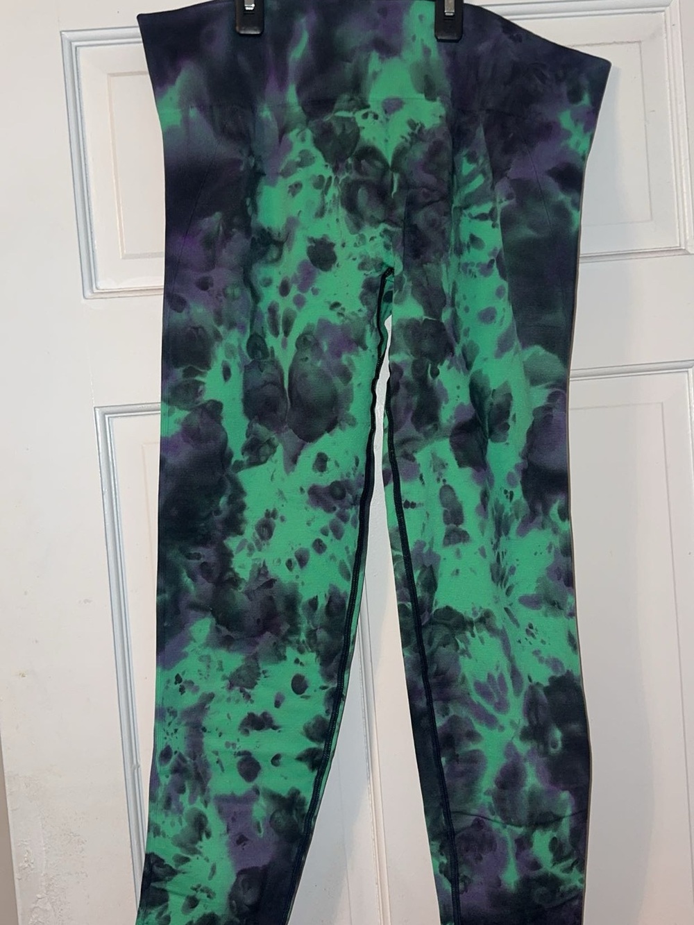 SHEIN Green and Purple Tie-Dye Leggings